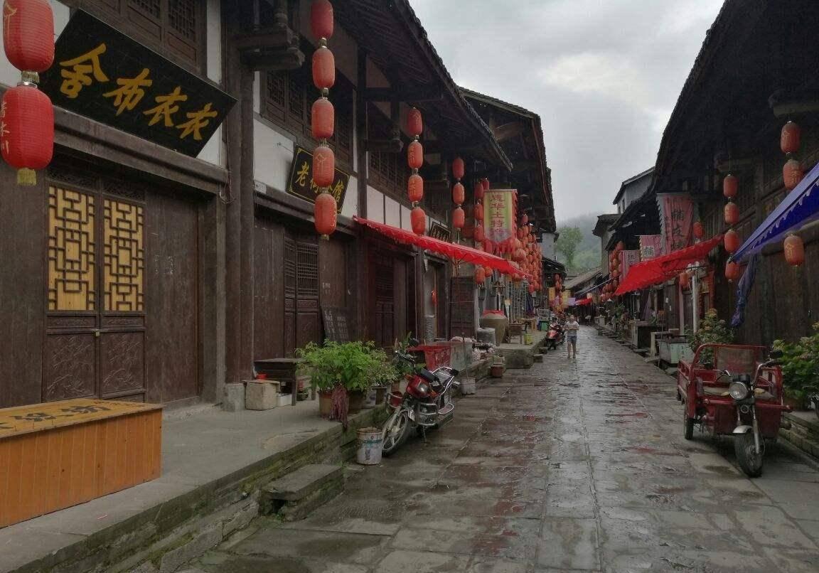 做一个纯外卖店还赚钱么？